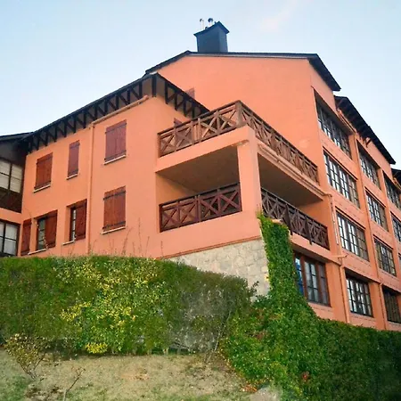 Estudio Con Piscina En Appartement